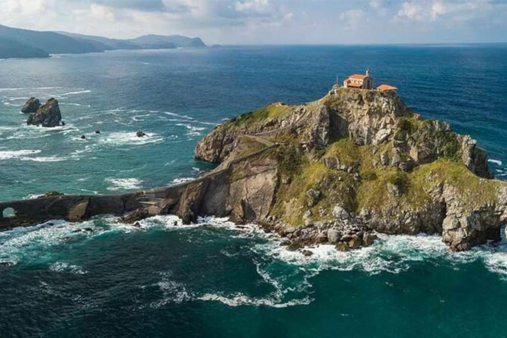 Calida Estancia Descubre La Ciudad ビルバオ エクステリア 写真
