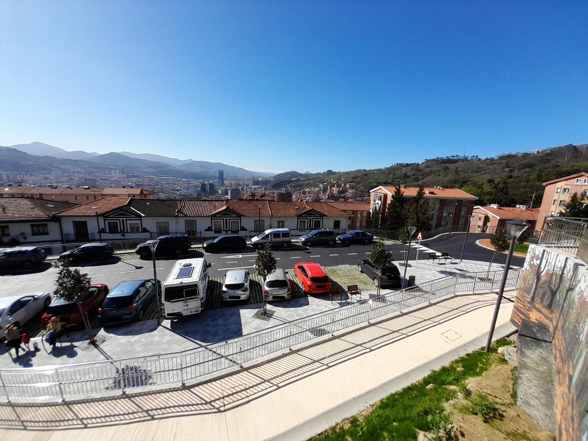 Calida Estancia Descubre La Ciudad ビルバオ エクステリア 写真